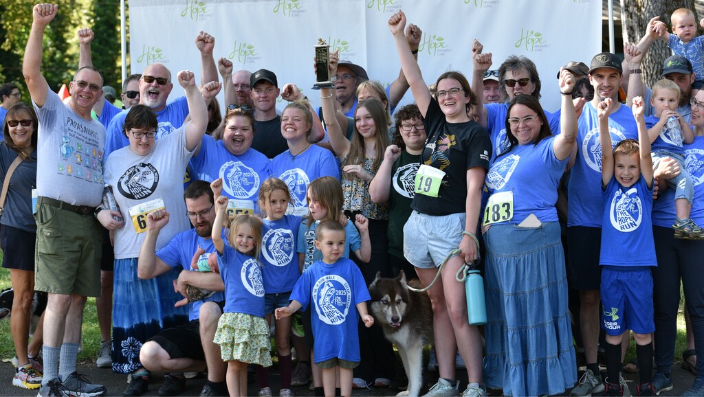 Hope Run runners group picture